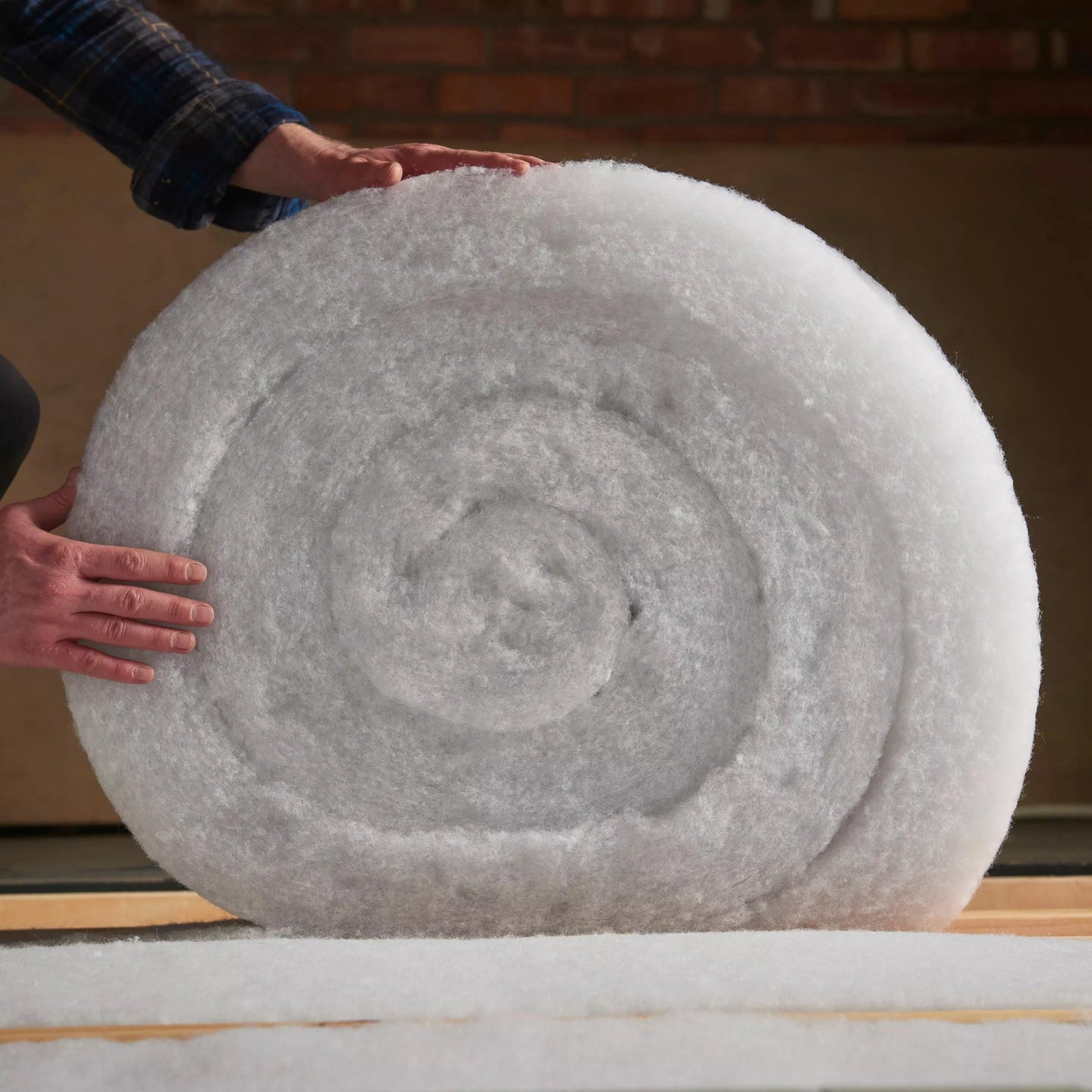 390mm Width - Eco Friendly Itch Free Thermal Insulation Roll - HighLoft